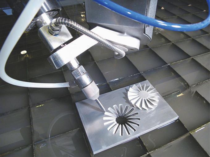 Cortadora del chorro de agua del CNC de la aleación de aluminio 0-15meter/min 3.7L/min