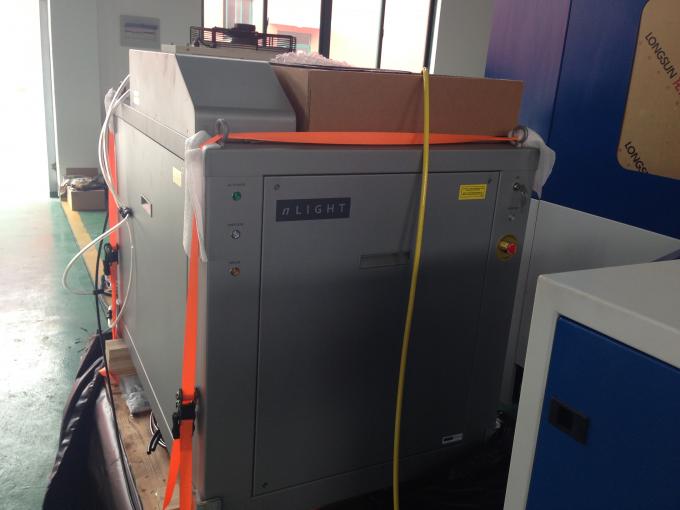 cortadora del laser de la fibra del CNC del acero de carbono de 20m m con 2000W, tabla del cambiador