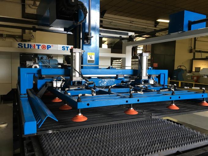 Cortadora automática llena del laser de la fibra del metal del CNC con el cargamento y el sistema de la descarga