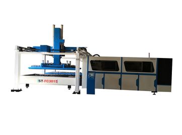China Cortadora automática llena del laser de la fibra del metal del CNC con el cargamento y el sistema de la descarga proveedor