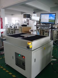 China Máquina profesional de la marca del laser del metal 50W, tabla de funcionamiento móvil de la travesía proveedor