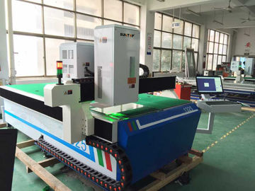 China Refrigeración por aire área de grabado grande máquina de grabado del laser de cristal 3D de 2500 * de 1300m m 4000HZ proveedor